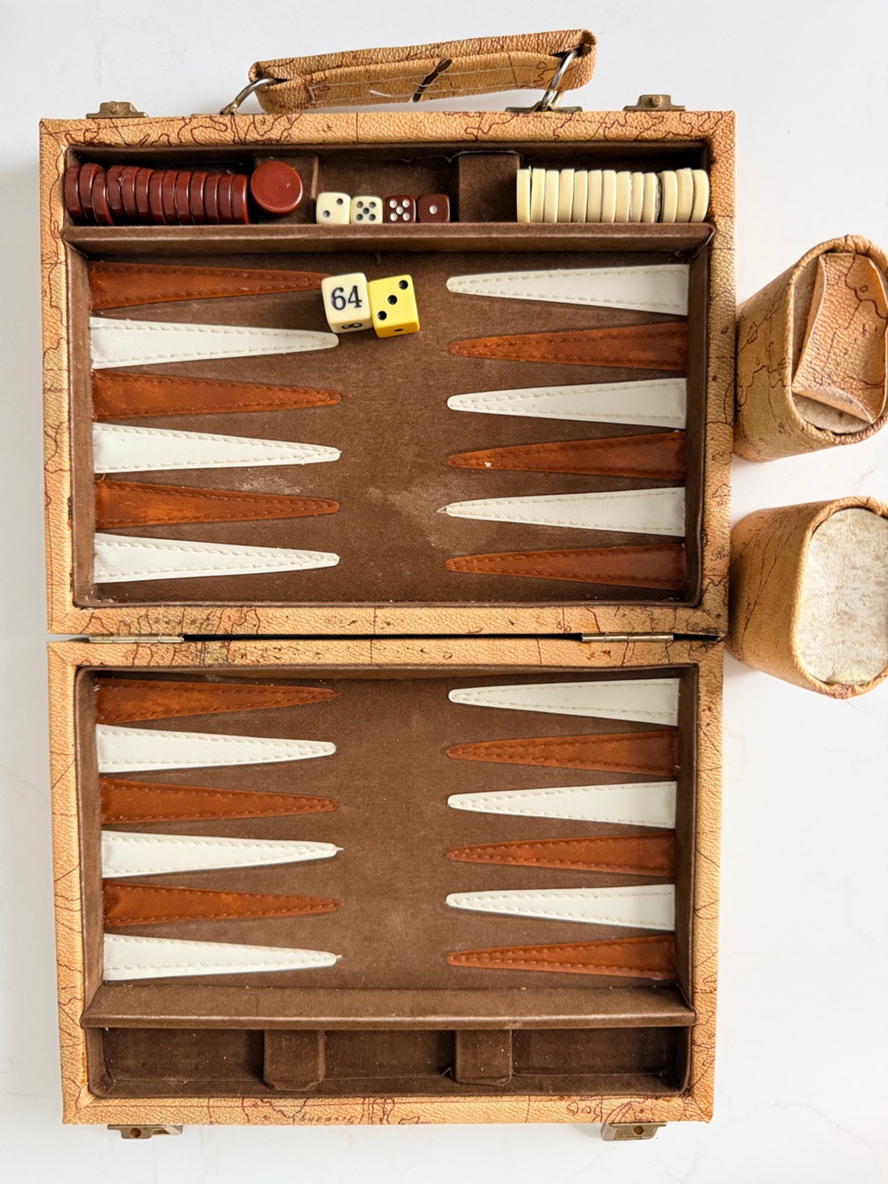 Vintage Leatherette Old World Backgammon Set in Tan and Brown